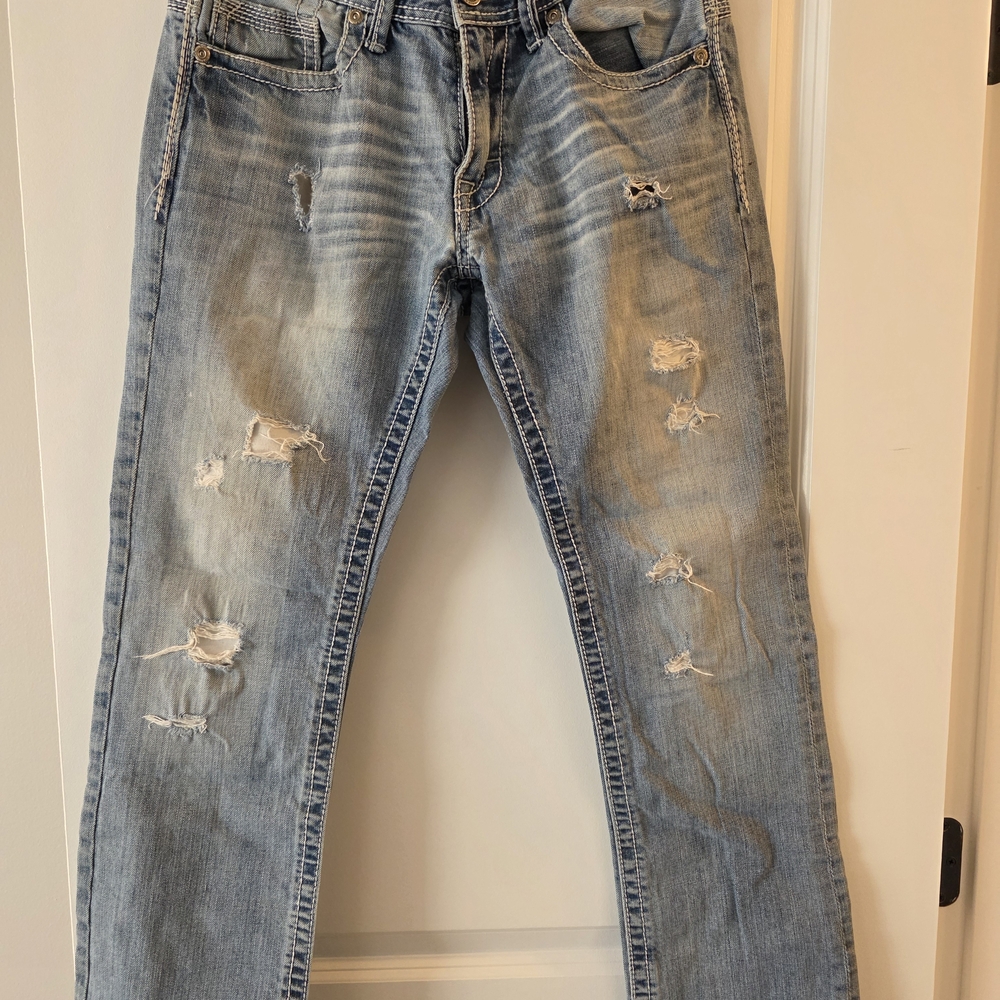 BKE Men's Carter Straight Boot Stretch Light Blue Distressed Jeans